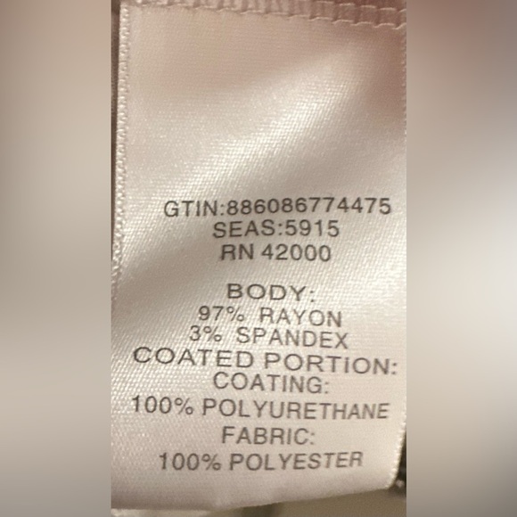 Stylish White and Black Women's Top - Picture 5 of 5